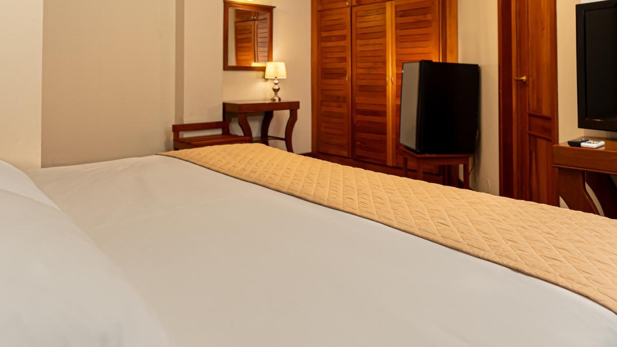 Gran Hotel Toloma Cochabamba Eksteriør billede